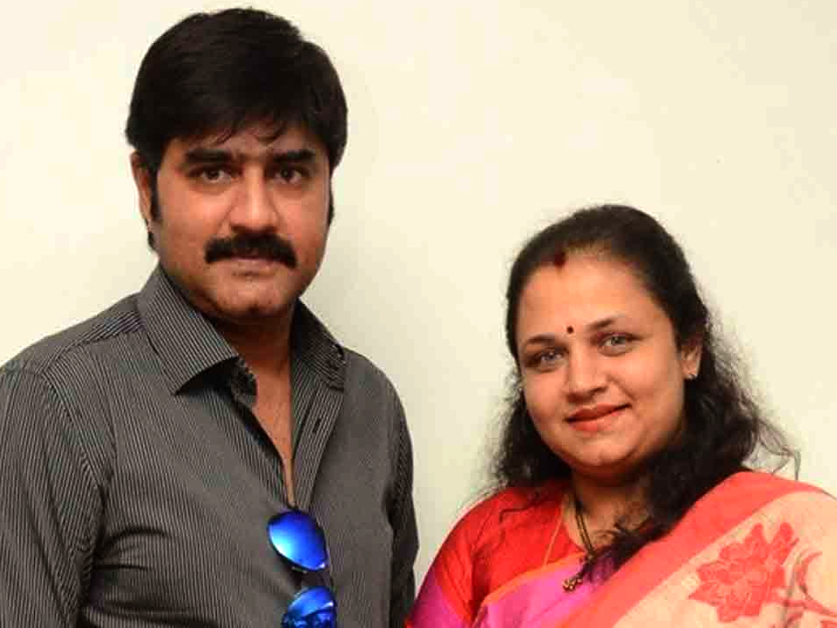 actor-srikanth-fires-on-gossips