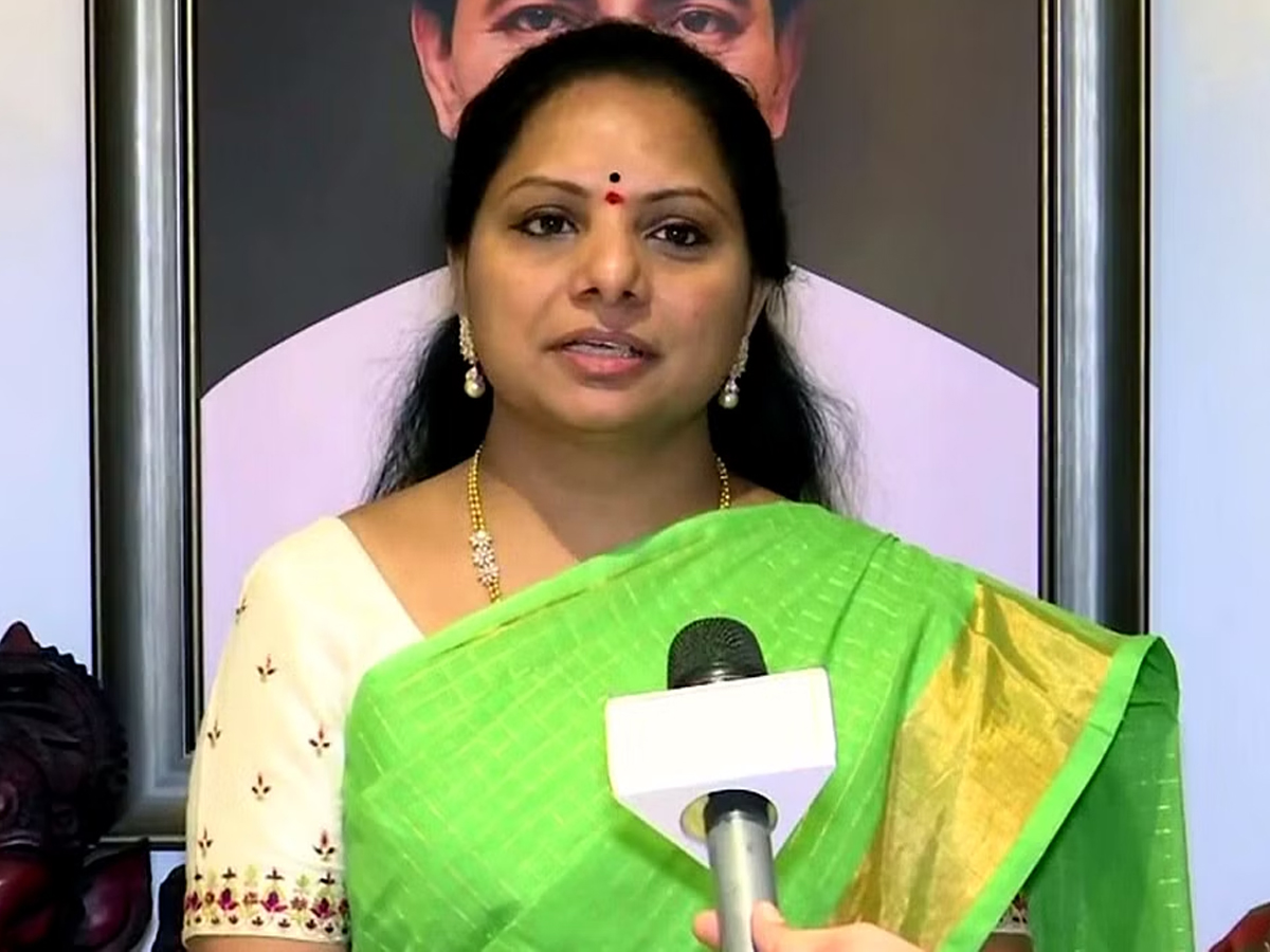 CBI another notice given to mlc kavitha