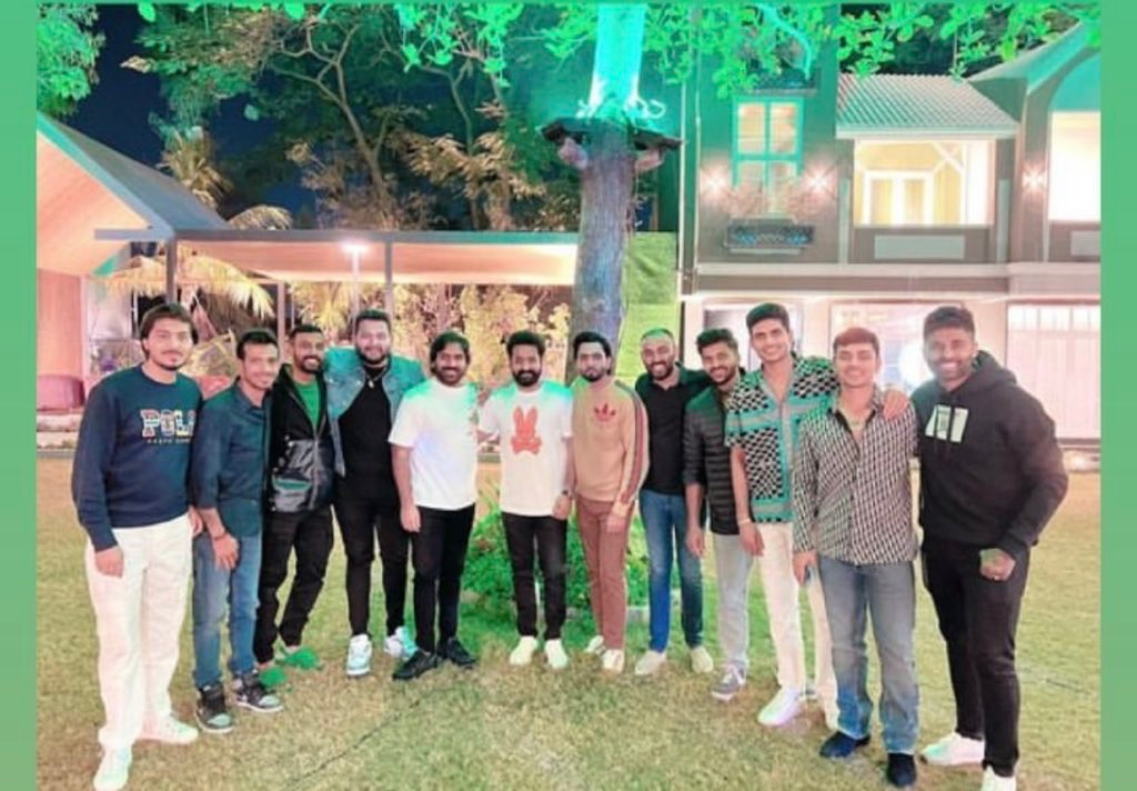 hero ntr with indian cricket team players