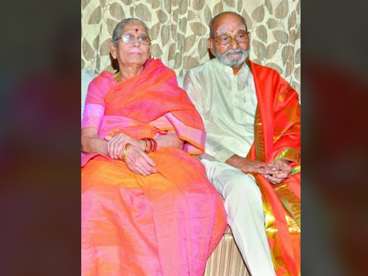 Breaking news: K. Vishwanath's wife passed away